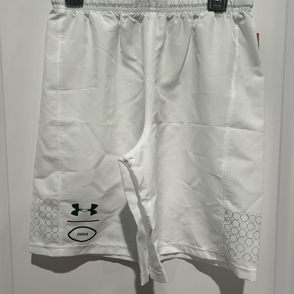 Under Armour Athletic Shorts, Sz Youth M